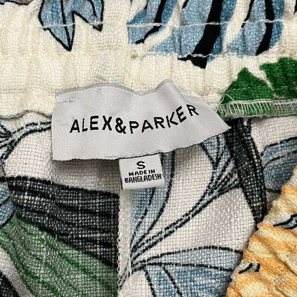 Alex & Parker Tropical Print Wide Leg Pants | Drawstring Waist | Size S - Picture 3 of 11